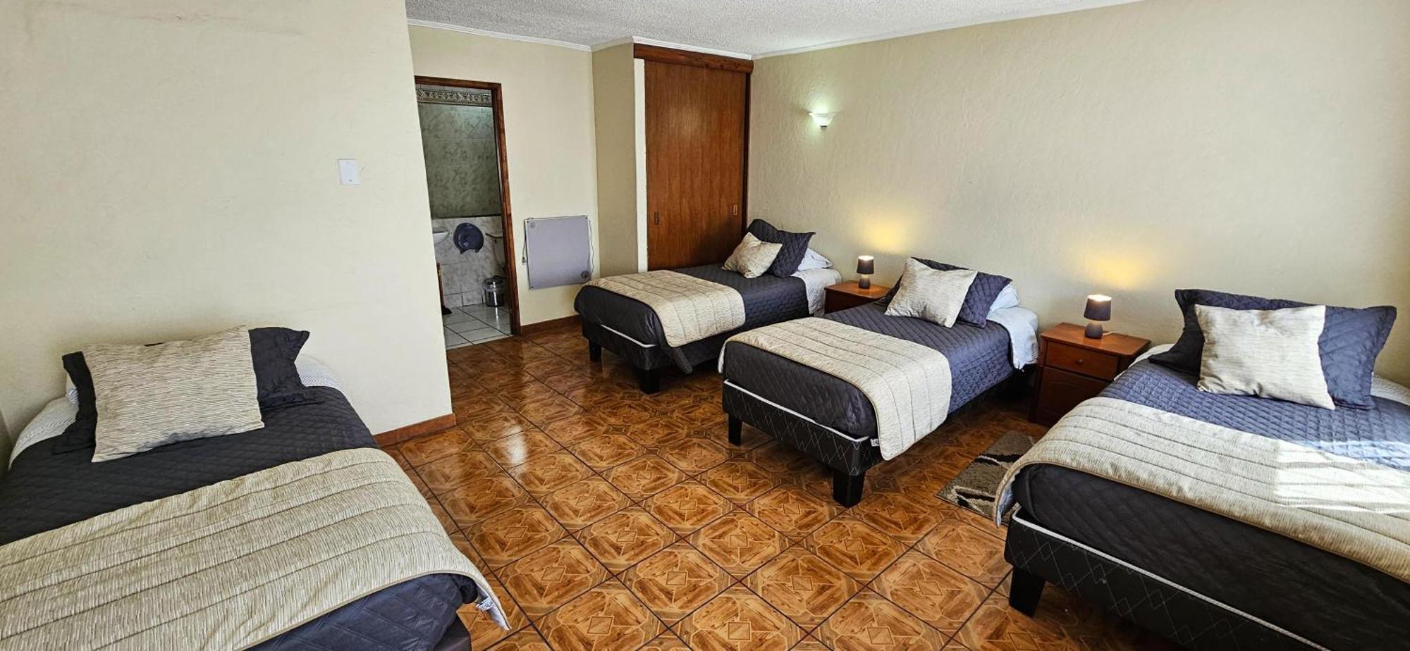 Hostal De Colon لا سيرينا المظهر الخارجي الصورة