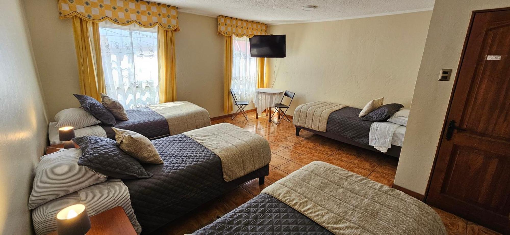 Hostal De Colon لا سيرينا المظهر الخارجي الصورة