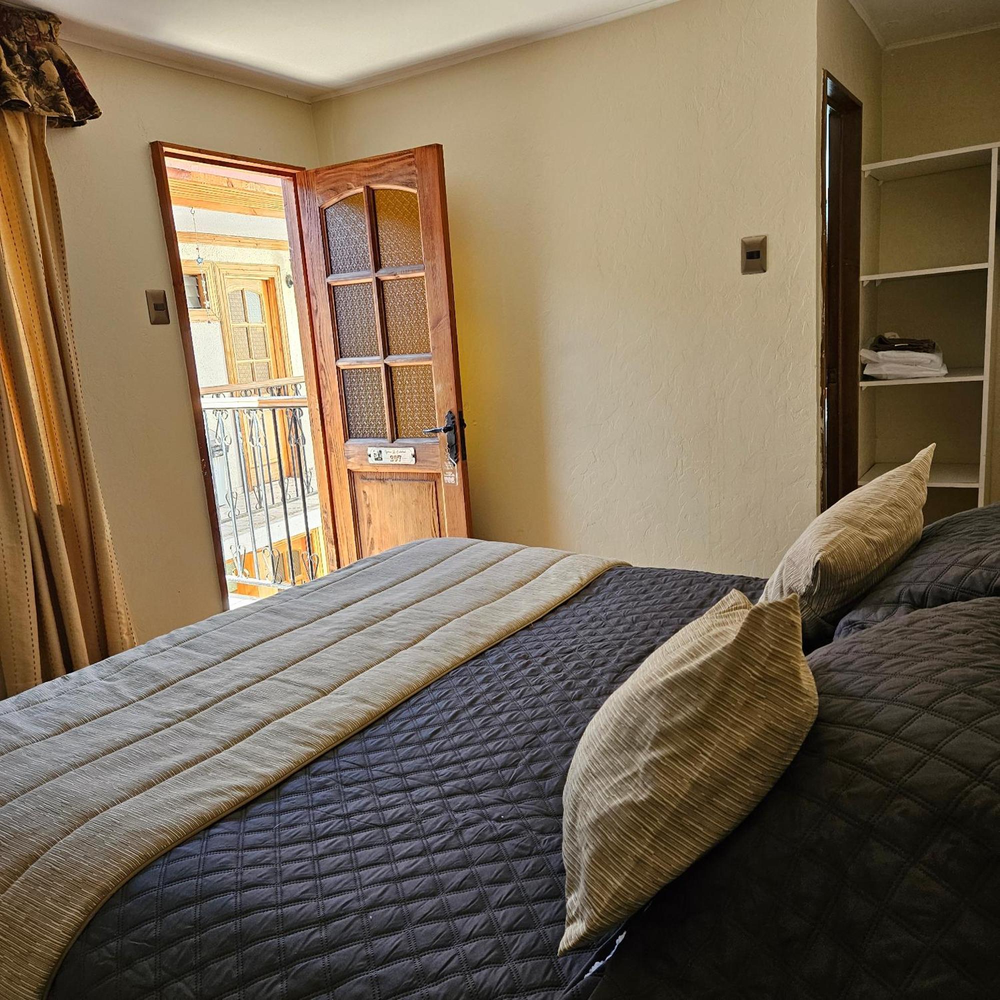 Hostal De Colon لا سيرينا المظهر الخارجي الصورة