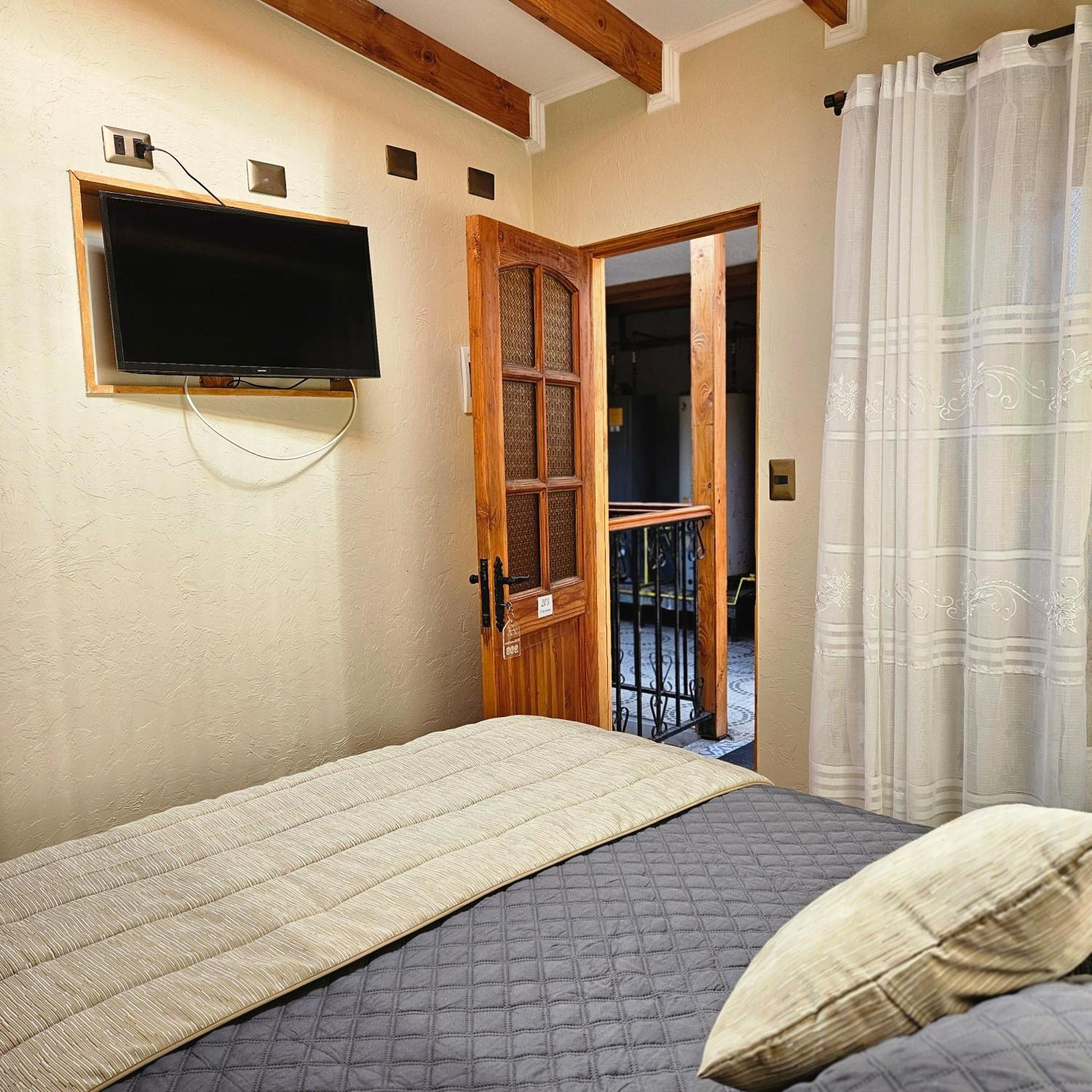 Hostal De Colon لا سيرينا المظهر الخارجي الصورة