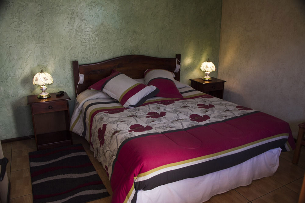 Hostal De Colon لا سيرينا المظهر الخارجي الصورة